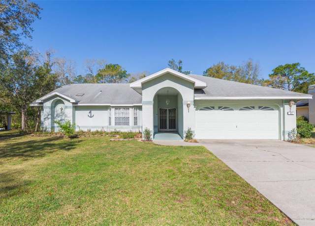 Property at 83 Oak Village Blvd, Homosassa, FL 34446, 4 beds, 3 baths