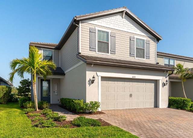 Property at 6223 Baywood Ct, Bradenton, FL 34211, 5 beds, 3 baths