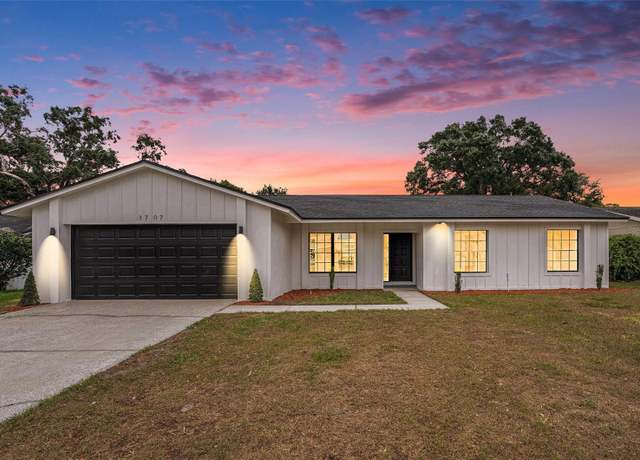 Property at 3707 Orangepointe Rd, Valrico, FL 33596, 4 beds, 2.5 baths