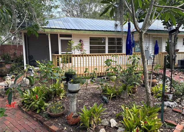 Property at 518 Oak Ave, Sebring, FL 33870, 2 beds, 2 baths