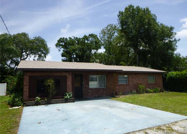 Property at 112 Bishop St, Auburndale, FL 33823, 3 beds, 2 baths