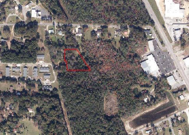 Property at 100 W State Line Rd, Century, FL 32535