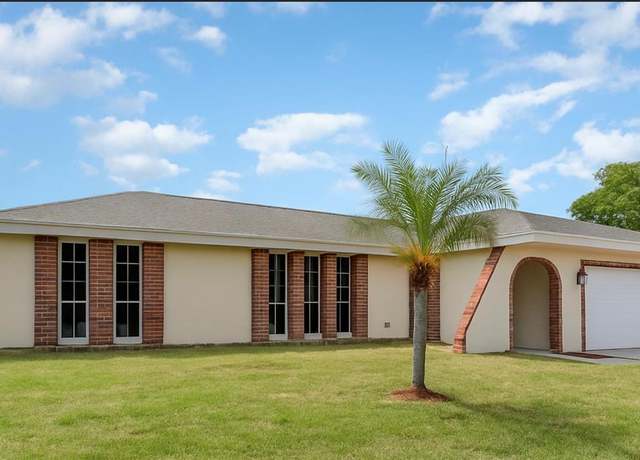 Property at 790 Aragon Ave NE, Palm Bay, FL 32905, 3 beds, 2 baths