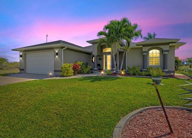 Property at 8058 Santa Cruz Dr, Port Charlotte, FL 33981, 3 beds, 2 baths