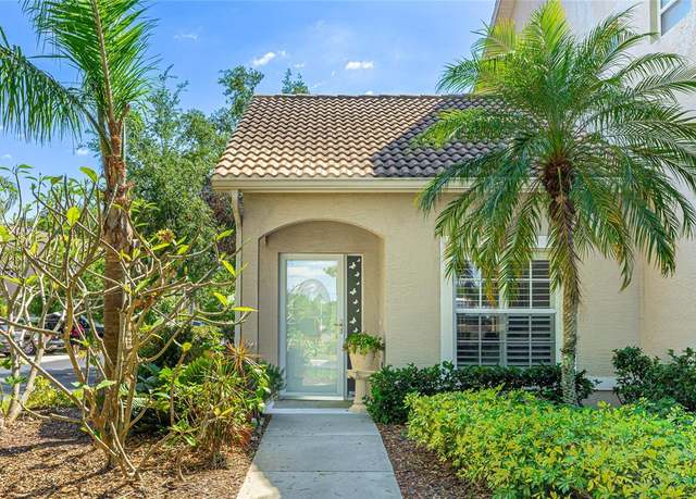 Property at 6770 Fairway Gardens Dr, Bradenton, FL 34203, 2 beds, 2 baths