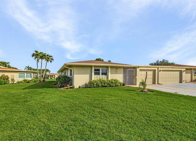 Property at 5549 Hamlet Ln, Fort Myers, FL 33919, 2 beds, 2 baths