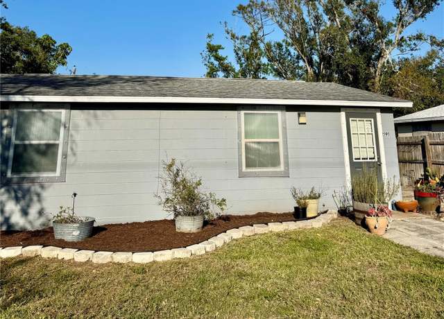 Property at 2191 Park Rd, Venice, FL 34293, 2 beds, 1 bath