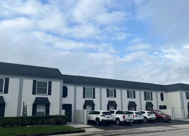 Property at 2808 W Azeele St #202, Tampa, FL 33609, 2 beds, 1 bath