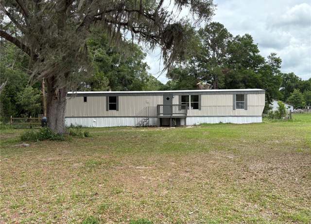 Property at 7551 Gordon Loop, Brooksville, FL 34601, 2 beds, 2 baths