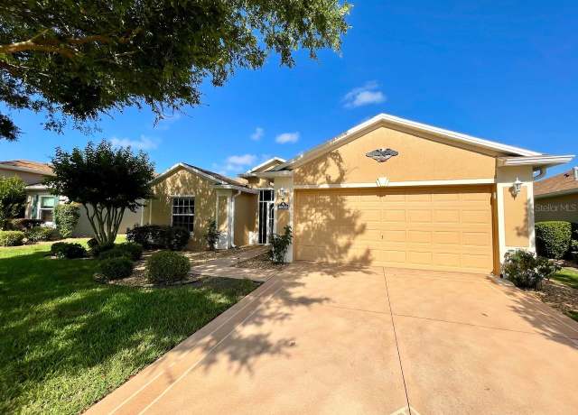 Property at 16026 SW 14th Avenue Rd, Ocala, FL 34473, 3 beds, 2 baths