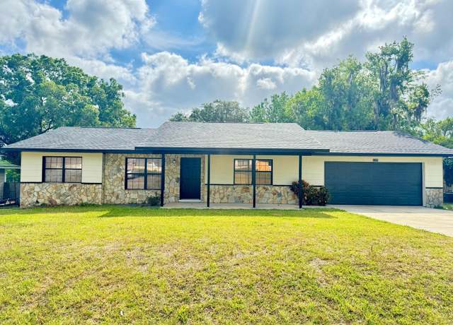 Property at 4385 NE 2nd Ct, Ocala, FL 34479, 3 beds, 2 baths