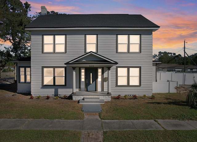 Property at 500 53rd St S, St Petersburg, FL 33707, 4 beds, 1.5 baths