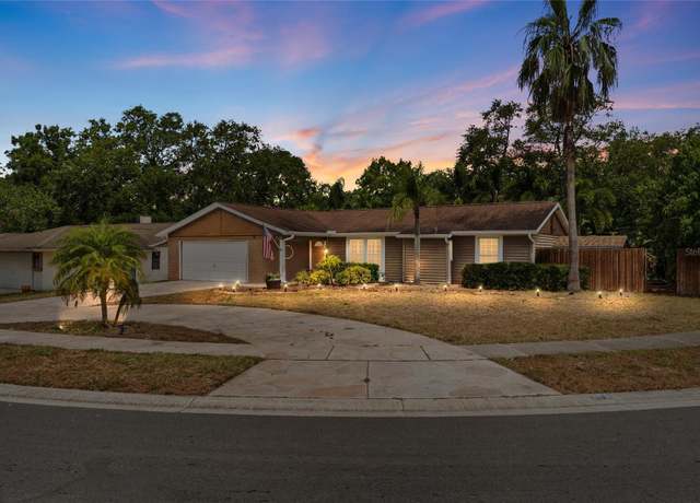 Property at 1686 Spottswood Cir, Palm Harbor, FL 34683, 3 beds, 2 baths