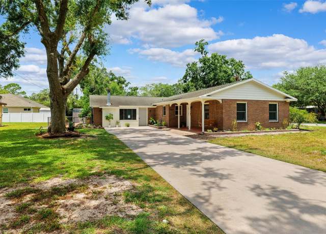 Property at 509 Falmouth St, Temple Terrace, FL 33617, 4 beds, 2.5 baths