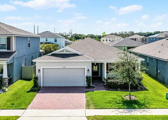 Property at 2223 Blue Salvia St, Clermont, FL 34711, 4 beds, 2.5 baths