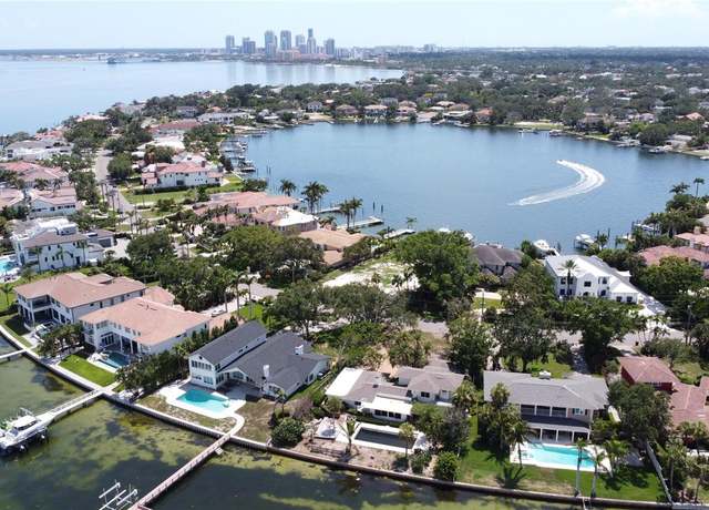 Property at 1967 Brightwaters Blvd NE, St Petersburg, FL 33704, 4 beds, 3.5 baths