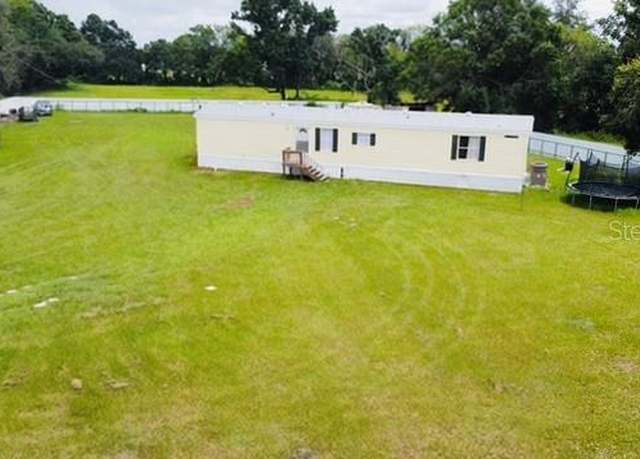 Property at 4304 Turkey Creek Rd, Plant City, FL 33567, 3 beds, 2 baths