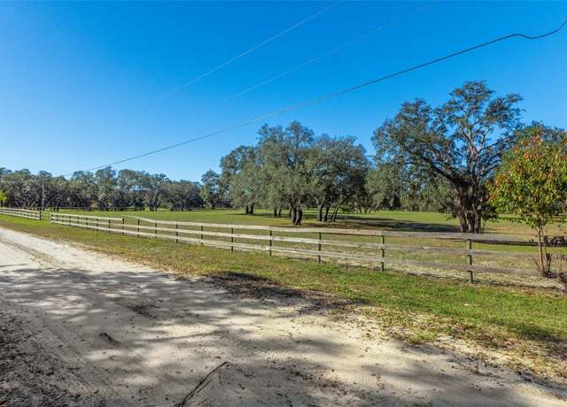 Property at 13383 Hurricane Dr, Weeki Wachee, FL 34614