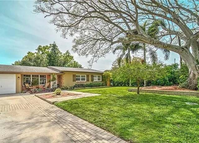 Property at 202 Dunkirk Rd, Oldsmar, FL 34677, 3 beds, 2 baths