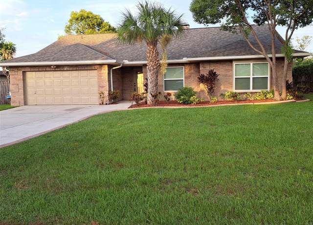 Property at 3810 Hollister Pl, Brandon, FL 33511, 3 beds, 2 baths