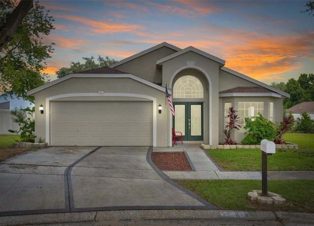 Property at 420 Sangria Dr, Valrico, FL 33594, 3 beds, 2 baths