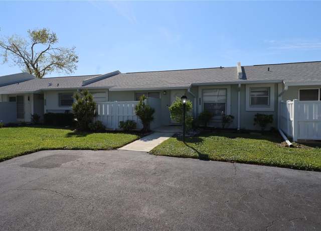 Property at 4105 33rd Avenue Dr W #4105, Bradenton, FL 34205, 2 beds, 2 baths
