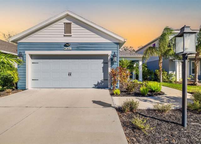 Property at 3632 Shimmering Oaks Dr, Parrish, FL 34219, 3 beds, 2 baths
