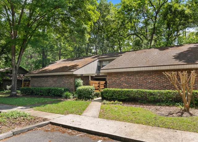 Property at 5337 NW 33rd Pl, Gainesville, FL 32606, 2 beds, 2 baths