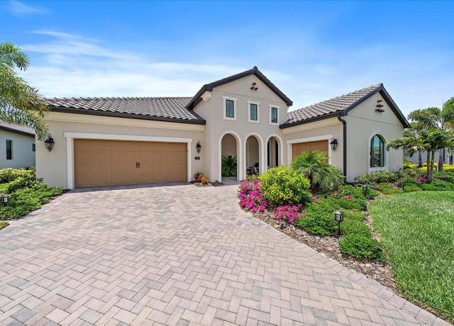 Property at 284 Bocelli Dr, Nokomis, FL 34275, 4 beds, 3.5 baths