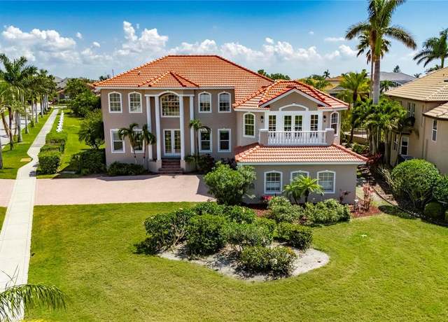 Property at 6317 Marbella Blvd, Apollo Beach, FL 33572, 5 beds, 3.5 baths