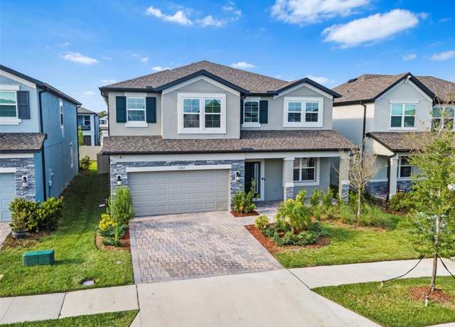 Property at 33263 Sycamore Leaf Dr, Wesley Chapel, FL 33545, 5 beds, 3 baths