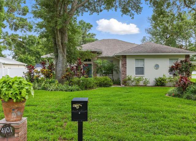 Property at 4101 Brooke Dr, Valrico, FL 33594, 4 beds, 2 baths