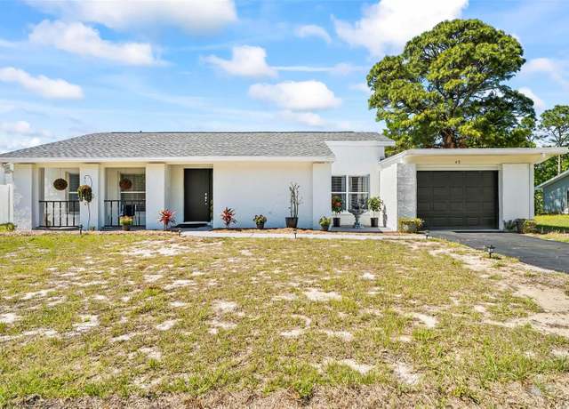 Property at 45 Farragut Dr, Palm Coast, FL 32137, 2 beds, 2 baths