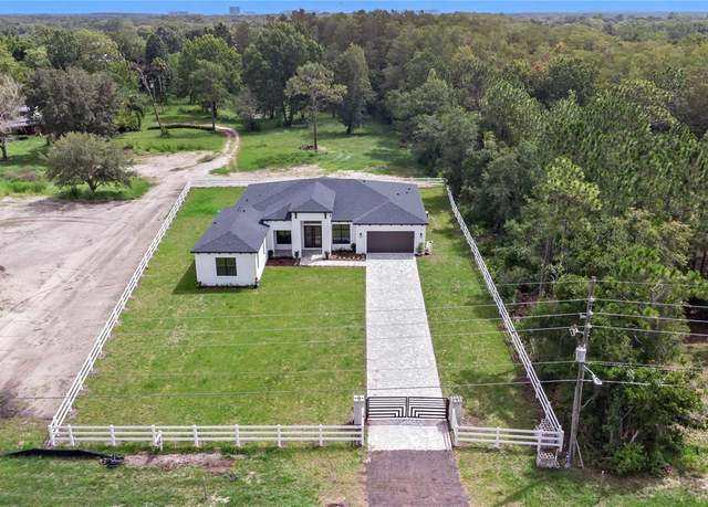 Property at 3429 Boggy Creek Rd, Kissimmee, FL 34744, 5 beds, 4 baths