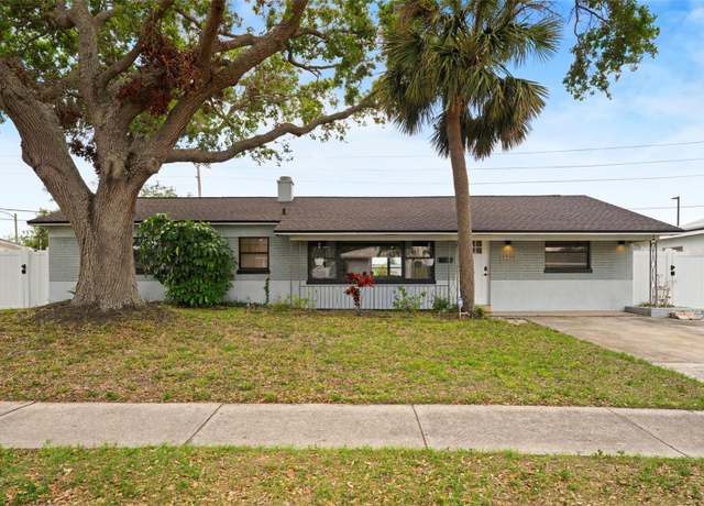 Property at 2250 64th St N, St Petersburg, FL 33710, 3 beds, 2 baths