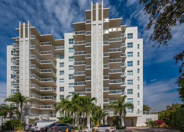 Property at 1660 Summerhouse Ln #102, Sarasota, FL 34242, 3 beds, 2.5 baths