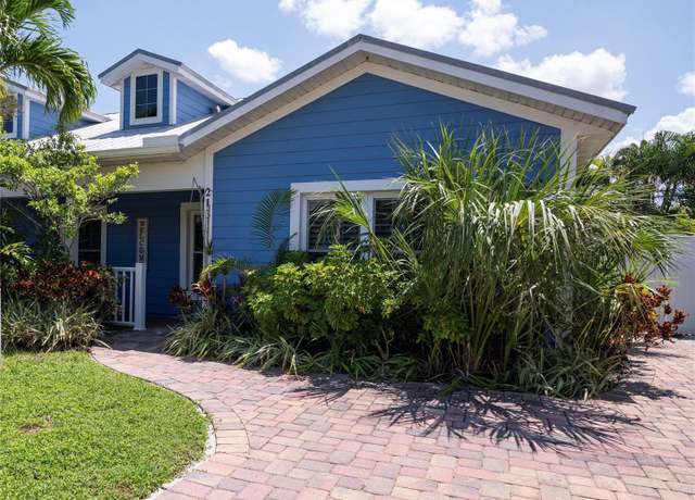 Property at 213 75th St, Holmes Beach, FL 34217, 3 beds, 2.5 baths