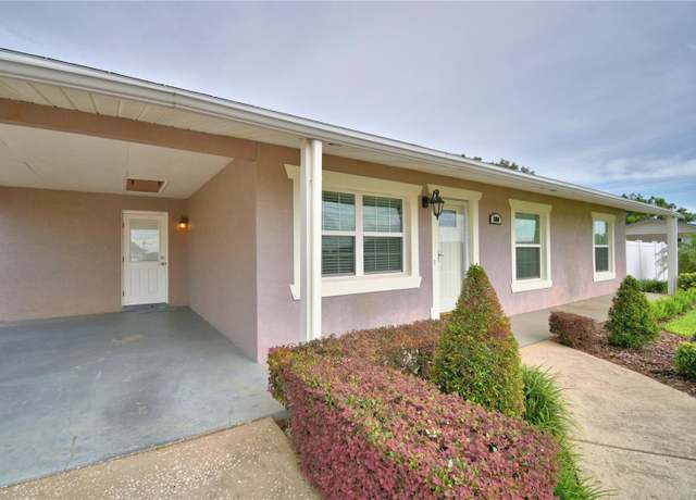Property at 1000 Thompson Ave, Frostproof, FL 33843, 3 beds, 2.5 baths