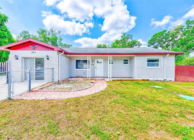 Property at 521 E Lumsden Rd, Brandon, FL 33511, 4 beds, 2.5 baths