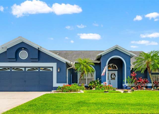 Property at 28390 Openfield Loop, Wesley Chapel, FL 33543, 4 beds, 2 baths