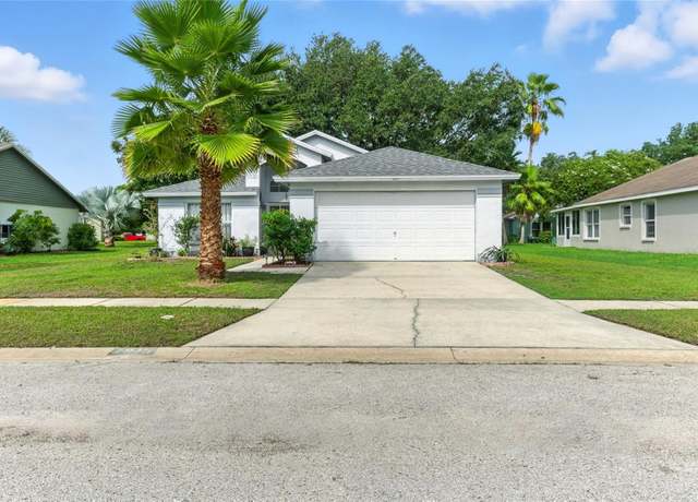 Property at 1915 Tupelo Ln, Wesley Chapel, FL 33543, 4 beds, 2 baths