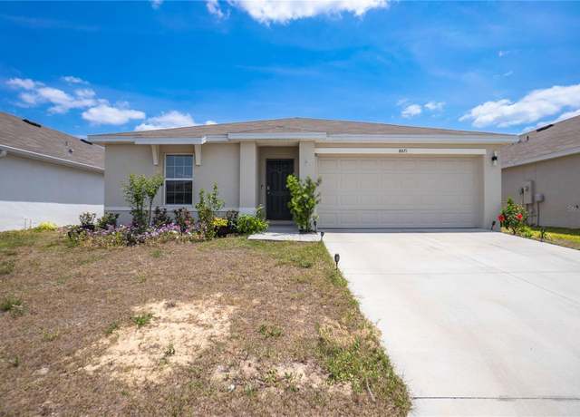 Property at 8471 Clearway Dr, Wildwood, FL 34785, 4 beds, 2 baths