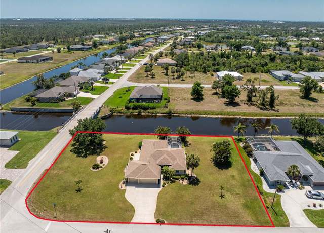 Property at 4 Pine Valley Ln, Rotonda West, FL 33947, 3 beds, 2 baths