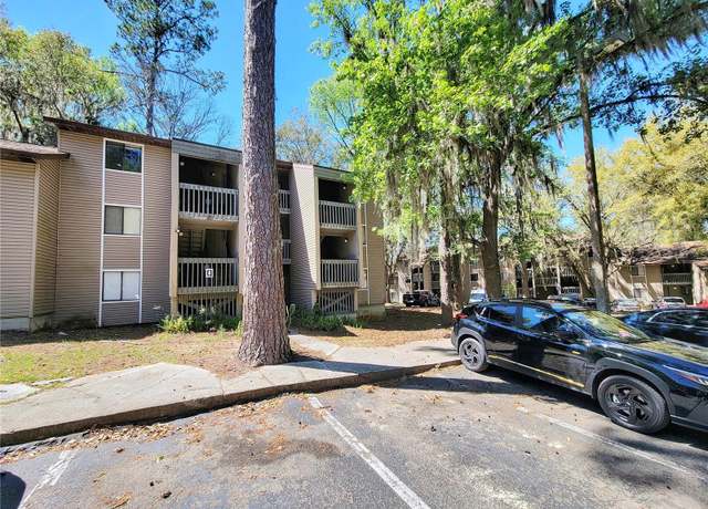 Property at 109 SE 16th Ave Unit Q301, Gainesville, FL 32601, 2 beds, 2 baths