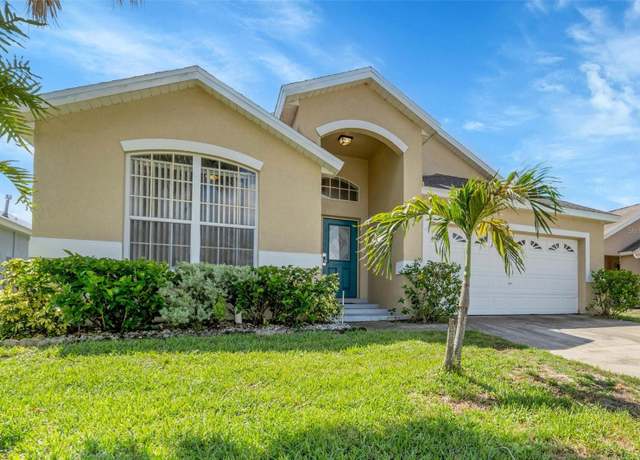 Property at 2546 Oneida Loop, Kissimmee, FL 34747, 5 beds, 4 baths