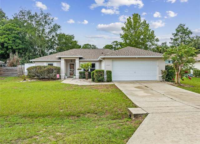 Property at 6724 Cherry Rd, Ocala, FL 34472, 3 beds, 2 baths