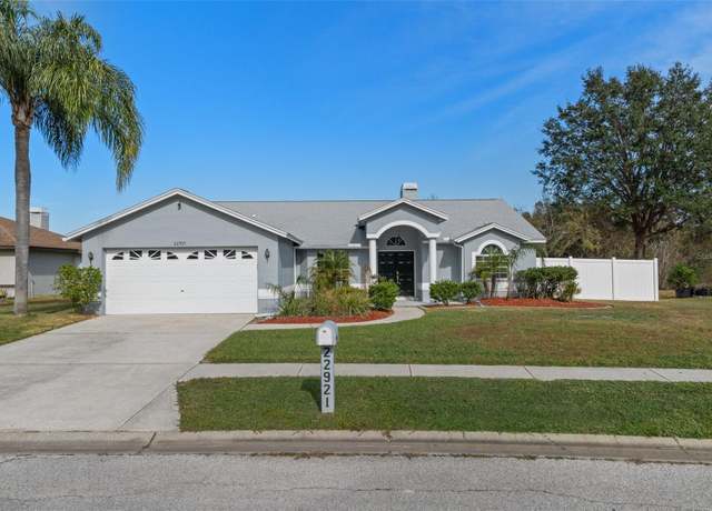 Property at 22921 Sterling Manor Loop, Lutz, FL 33549, 3 beds, 2 baths
