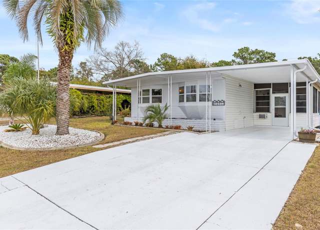Property at 14912 Brookridge Blvd, Brooksville, FL 34613, 2 beds, 2 baths