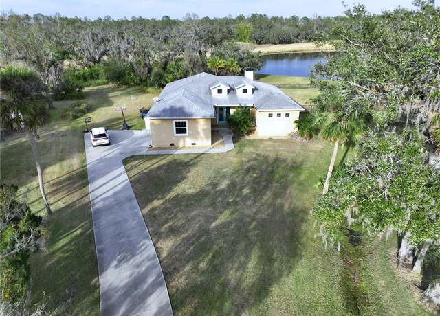 Property at 13653 Heritage Way, Sarasota, FL 34240, 4 beds, 2.5 baths