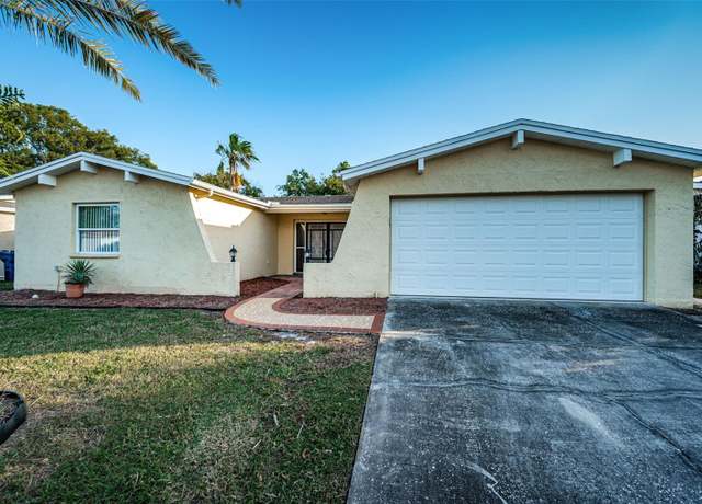 Property at 8026 Norwich Dr, Port Richey, FL 34668, 3 beds, 2 baths